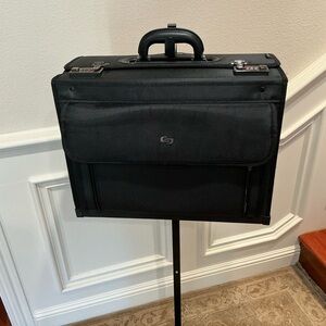 Black Professional Briefcase with Front Pocket - [Brand Unspecified]